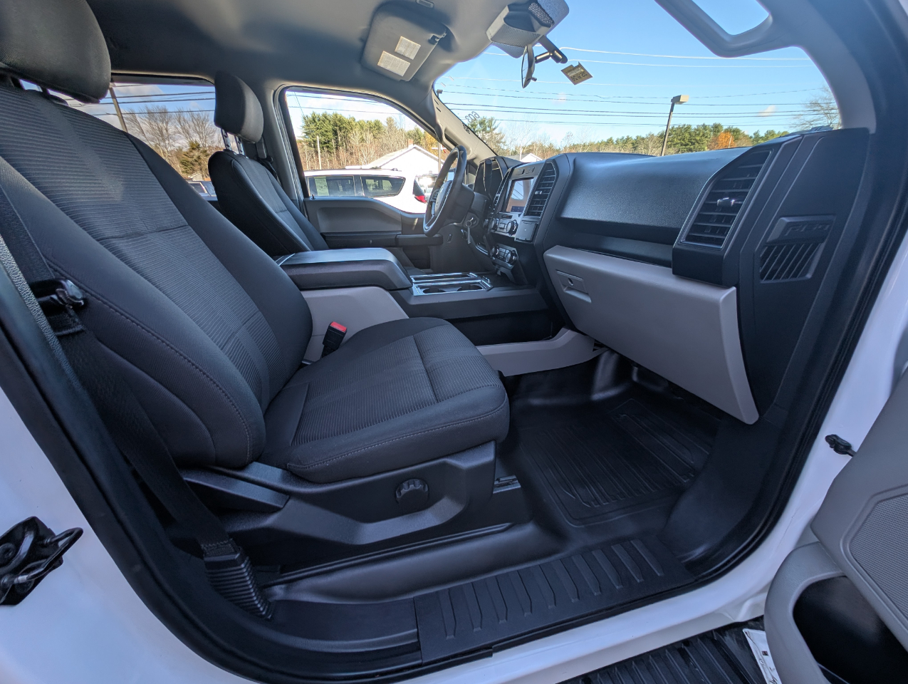 Ford F-150 STX SuperCab Short Box 4WD 2020 Ford F-150 STX SuperCab Short Box 4WD 2020