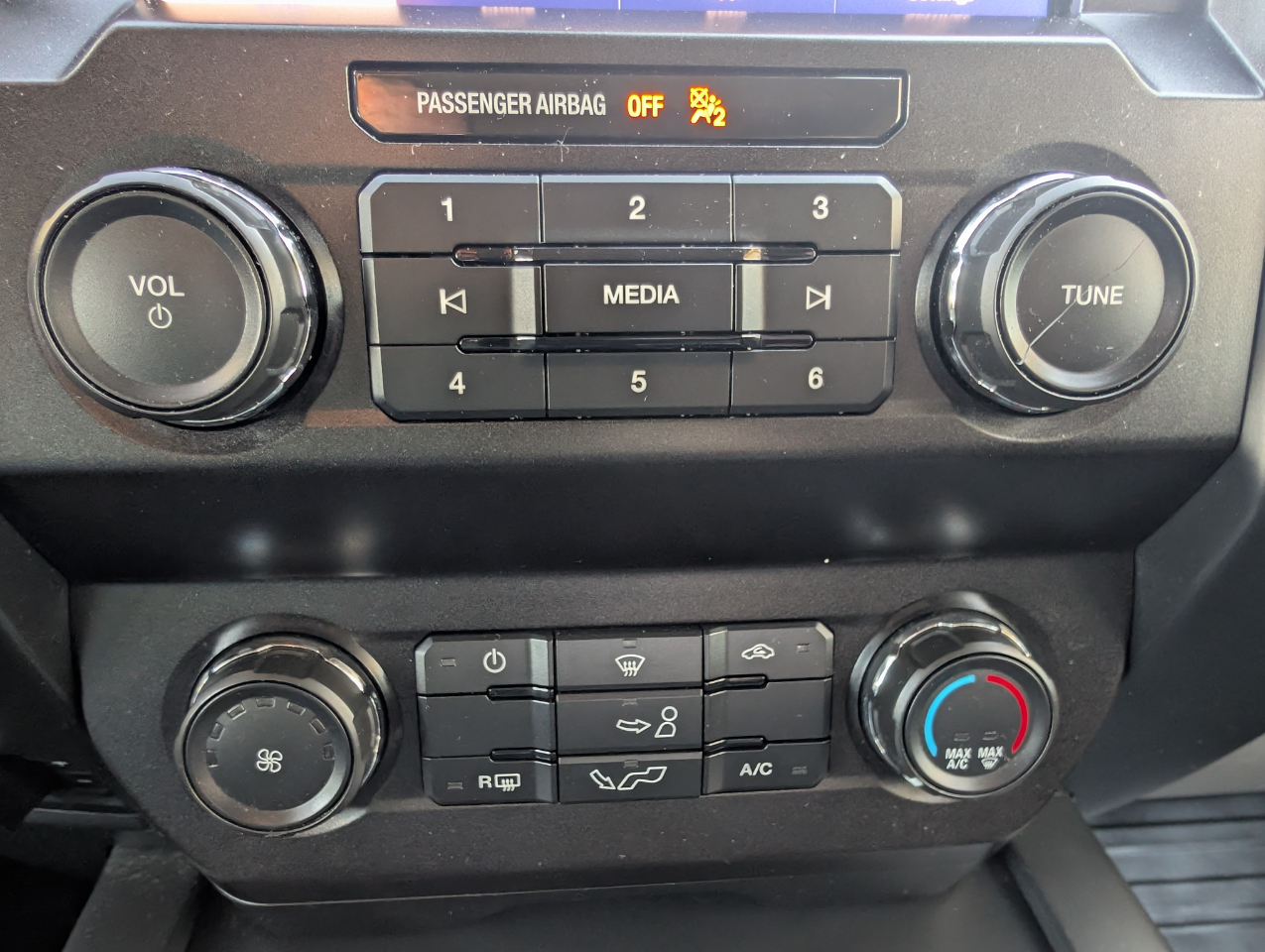 Ford F-150 STX SuperCab Short Box 4WD 2020 Ford F-150 STX SuperCab Short Box 4WD 2020