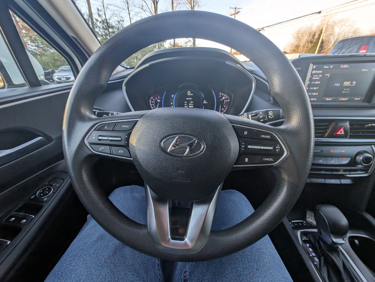 Hyundai Santa Fe SEL 2.4L Auto AWD 2020