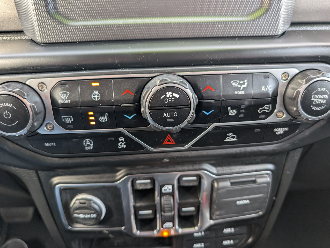 Jeep Gladiator Willys 4x4 2023