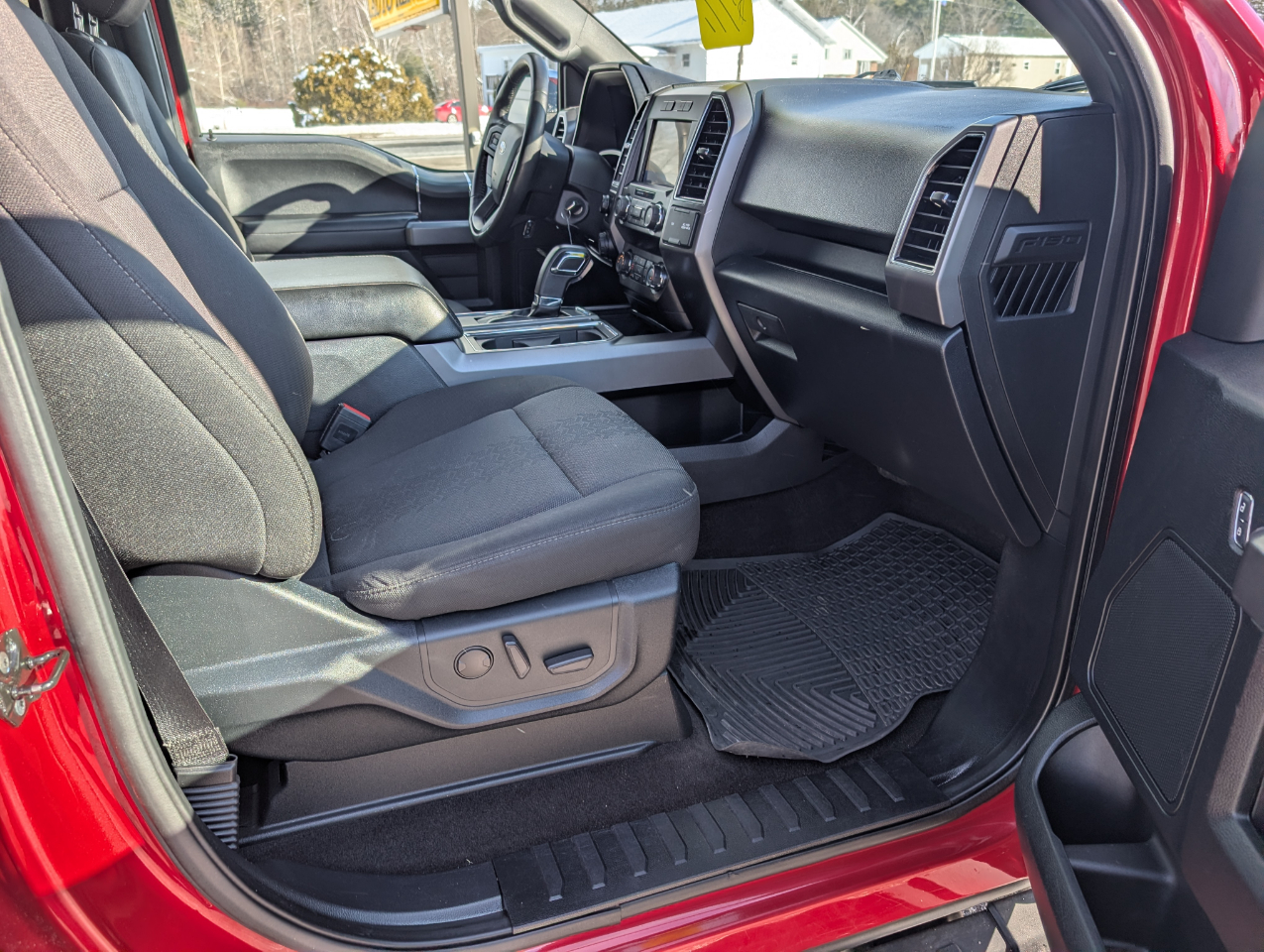 Ford F-150 XLT SuperCrew Short Bed 4WD 2020