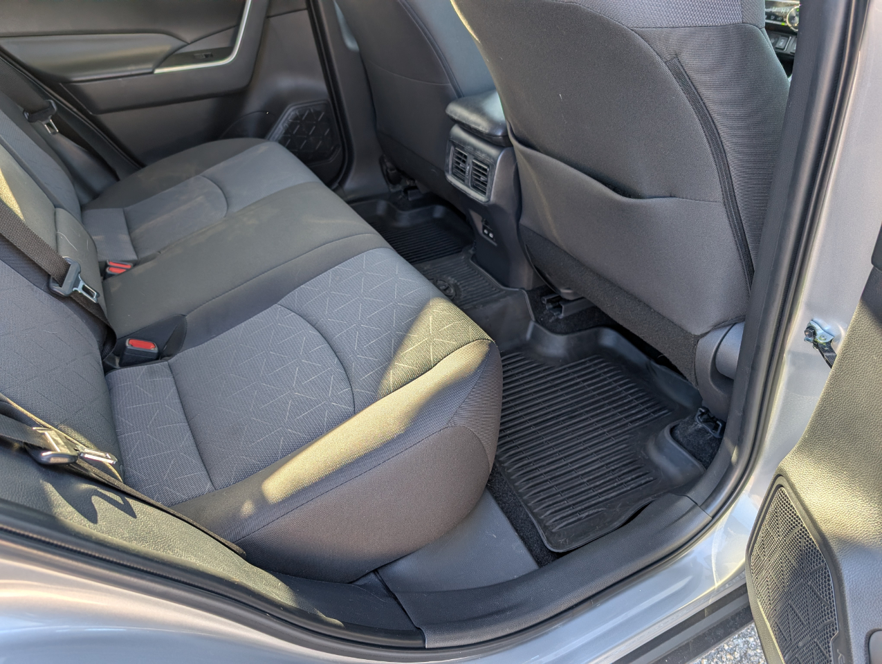 Toyota RAV4 XLE AWD (Natl) 2024