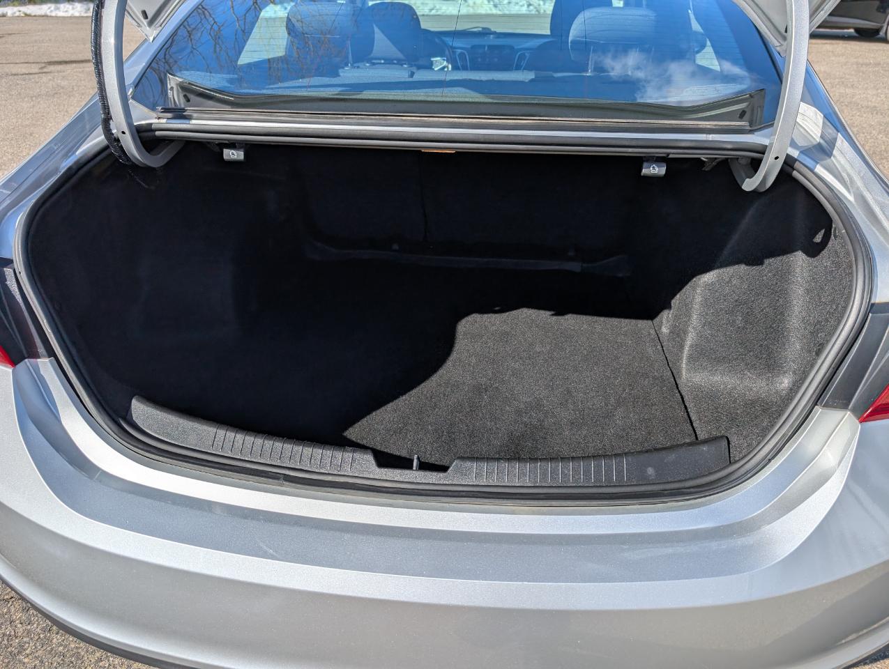 Chevrolet Malibu 4dr Sdn LS w/1FL 2021