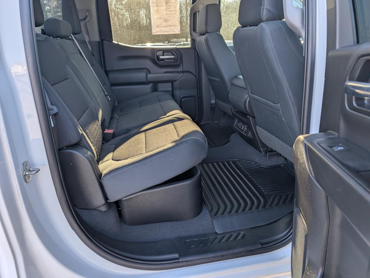 Chevrolet Silverado 1500 4WD Crew Cab 147" LT 2019