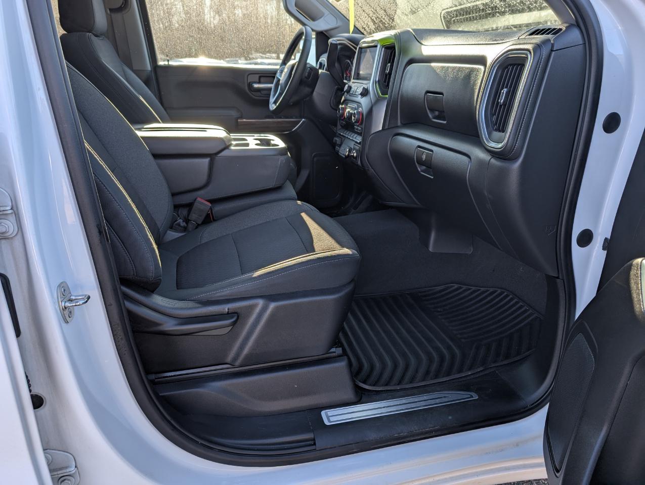 Chevrolet Silverado 1500 4WD Crew Cab 147" LT 2019