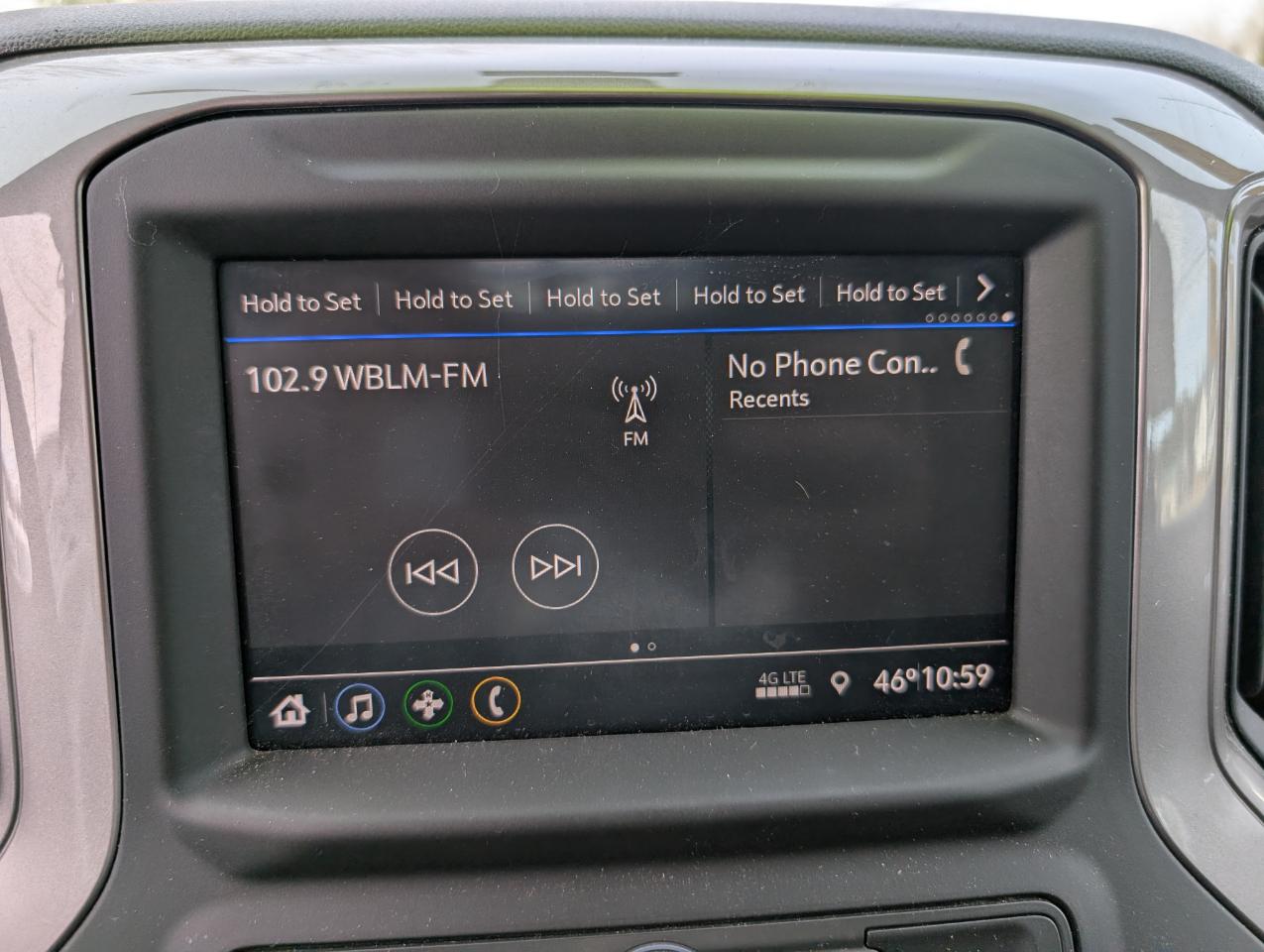 GMC Sierra 3500HD CC 4WD Reg Cab 171" WB, 84.5" CA Pro 2023