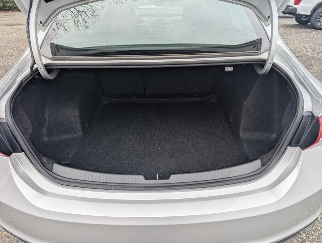 Chevrolet Malibu 4dr Sdn LT 2022