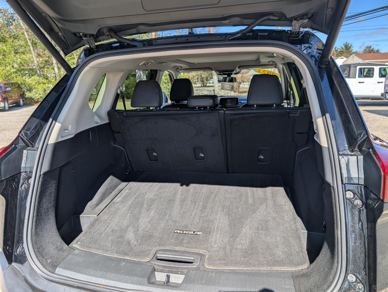 Nissan Rogue AWD SV 2023