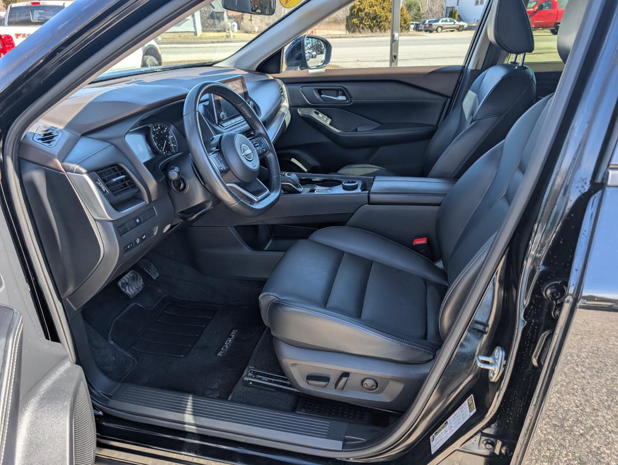 Nissan Rogue AWD SV 2023