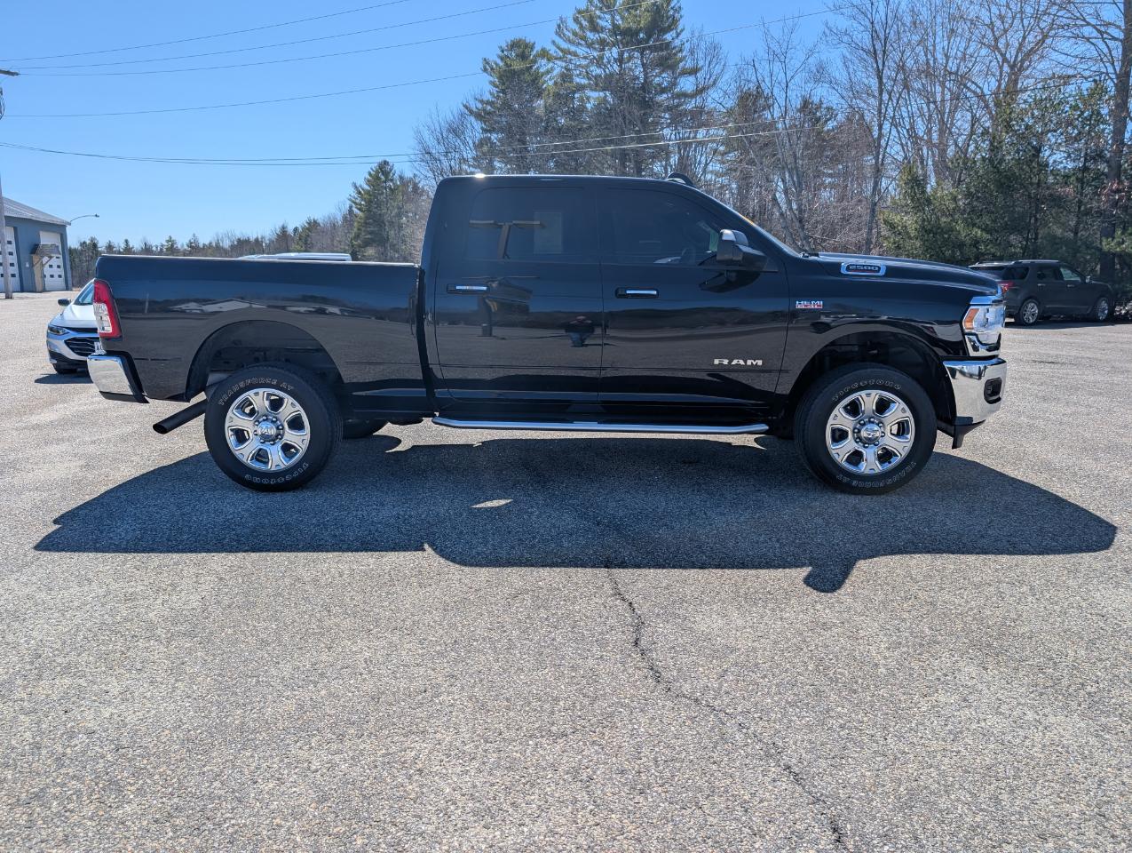 RAM 2500 Big Horn 4x4 Crew Cab 6'4" Box 2019