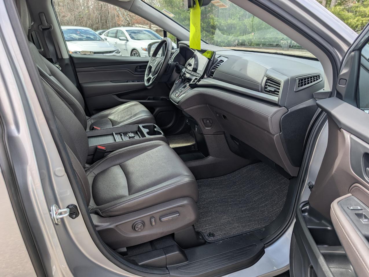 Honda Odyssey EX-L Auto 2024