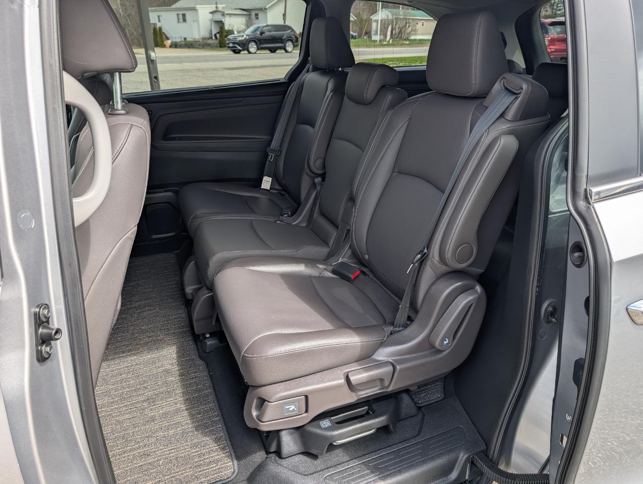 Honda Odyssey EX-L Auto 2024