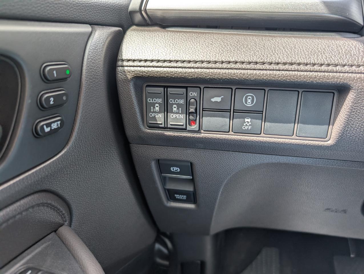 Honda Odyssey EX-L Auto 2024