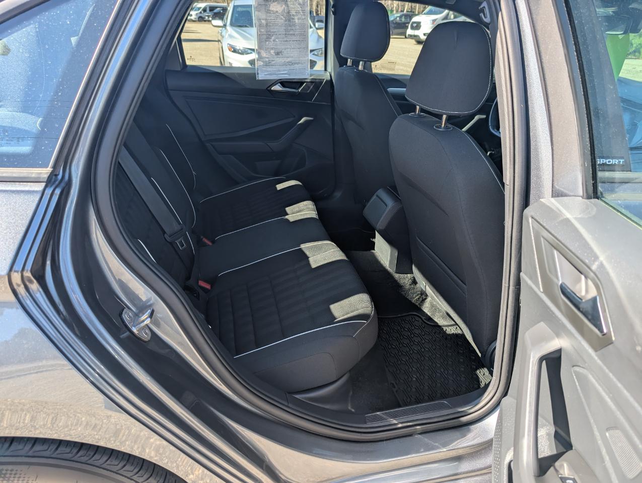 Volkswagen Jetta Sport Auto 2023