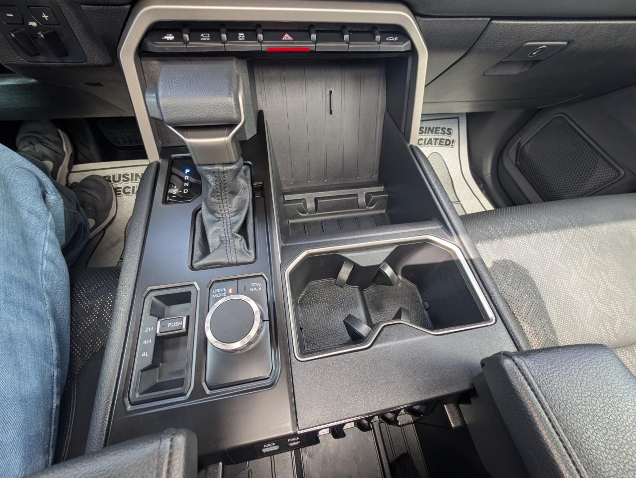Toyota Tundra 4WD Limited CrewMax 5.5' Bed (Natl) 2025