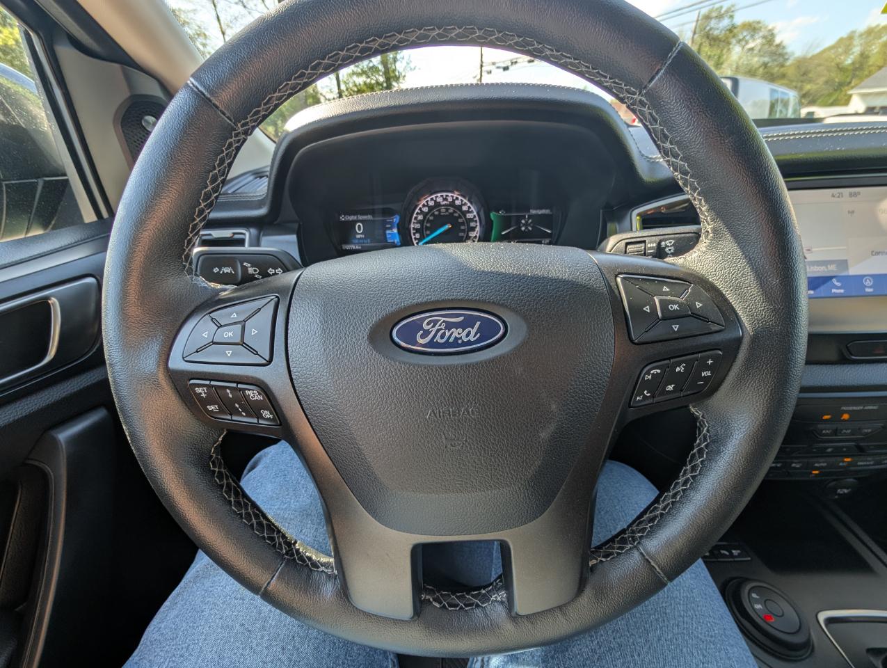 Ford Ranger LARIAT 4WD SuperCrew 5' Box 2023