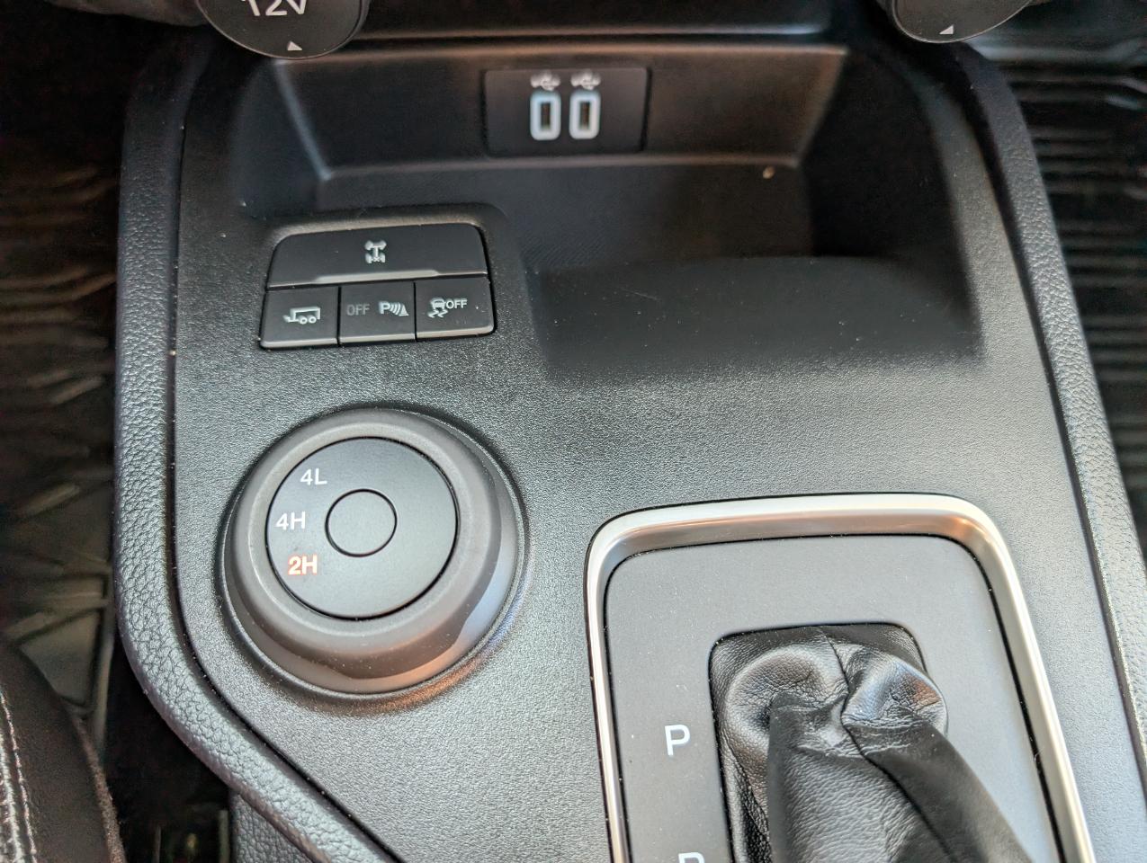 Ford Ranger LARIAT 4WD SuperCrew 5' Box 2023