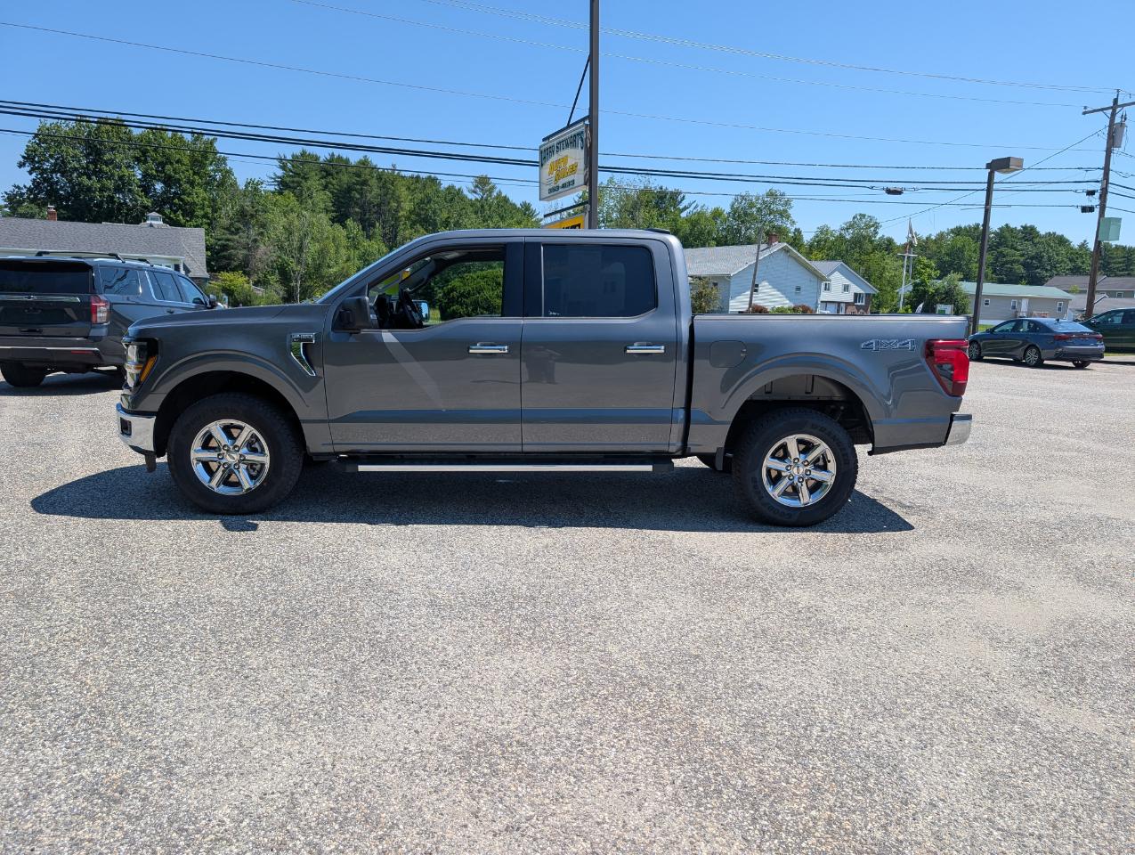 Ford F-150 XLT 4WD SuperCrew 5.5' Box 2025