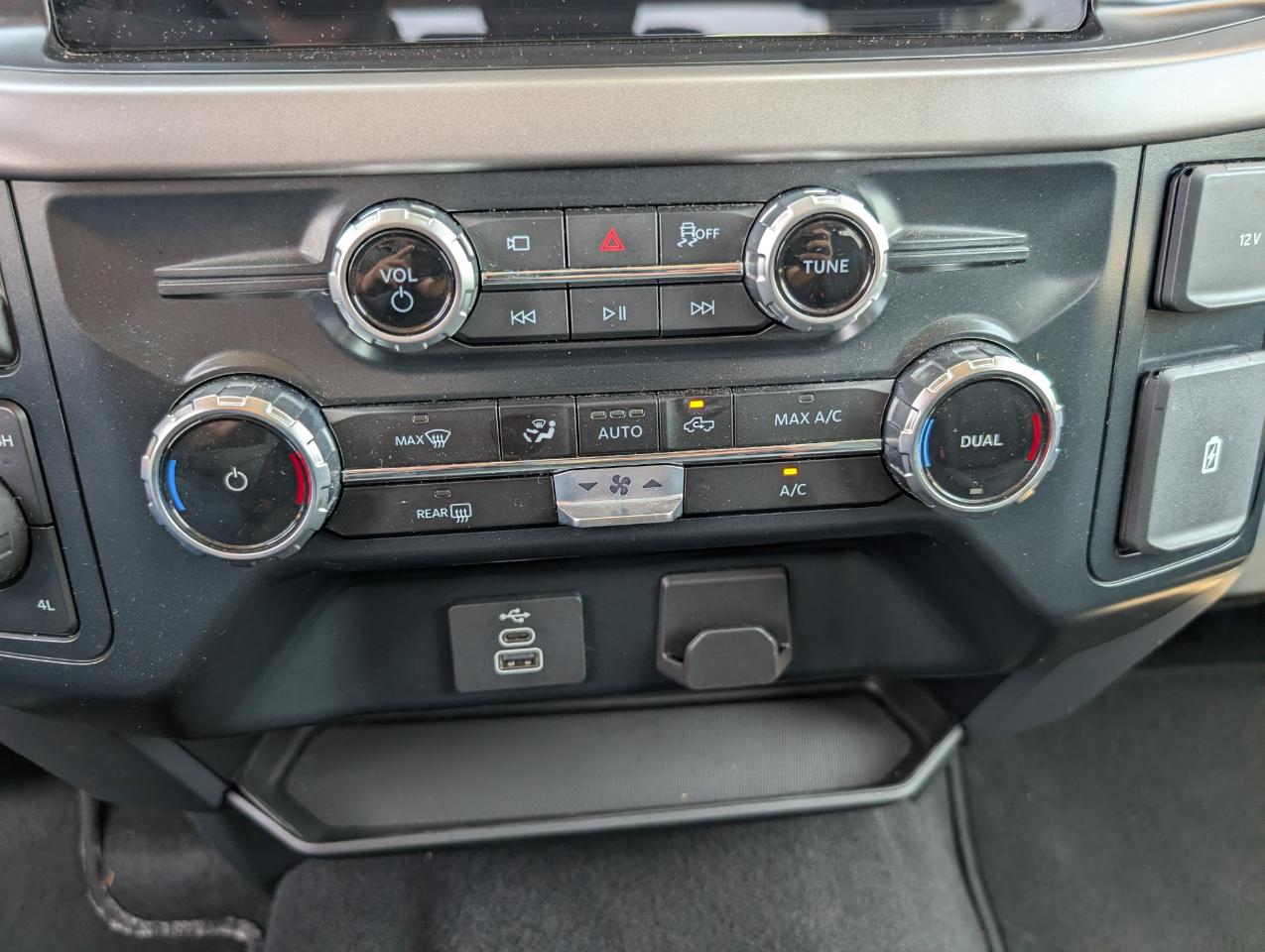 Ford F-150 XLT 4WD SuperCrew 5.5' Box 2025