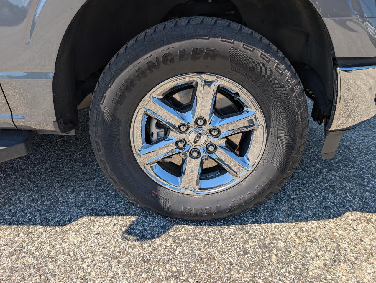 Ford F-150 XLT 4WD SuperCrew 5.5' Box 2025