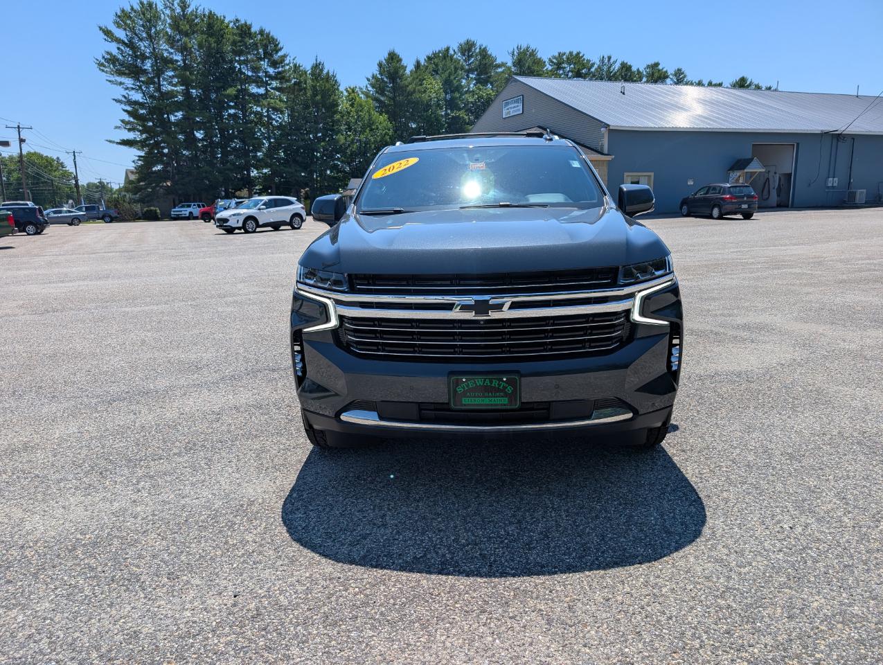 Chevrolet Suburban 4WD 4dr LT 2022