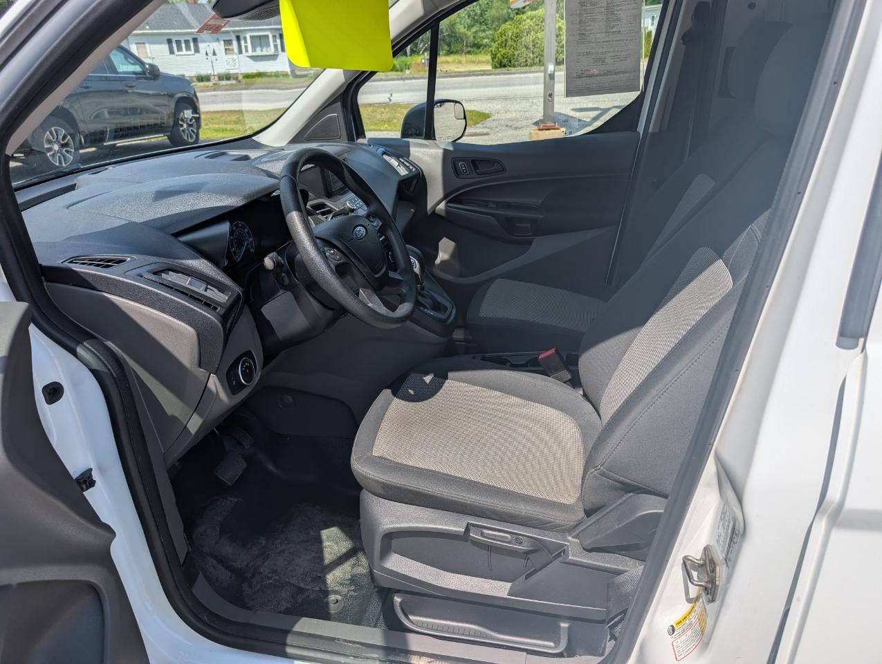 Ford Transit Connect Van XL LWB w/Rear Symmetrical Doors 2023
