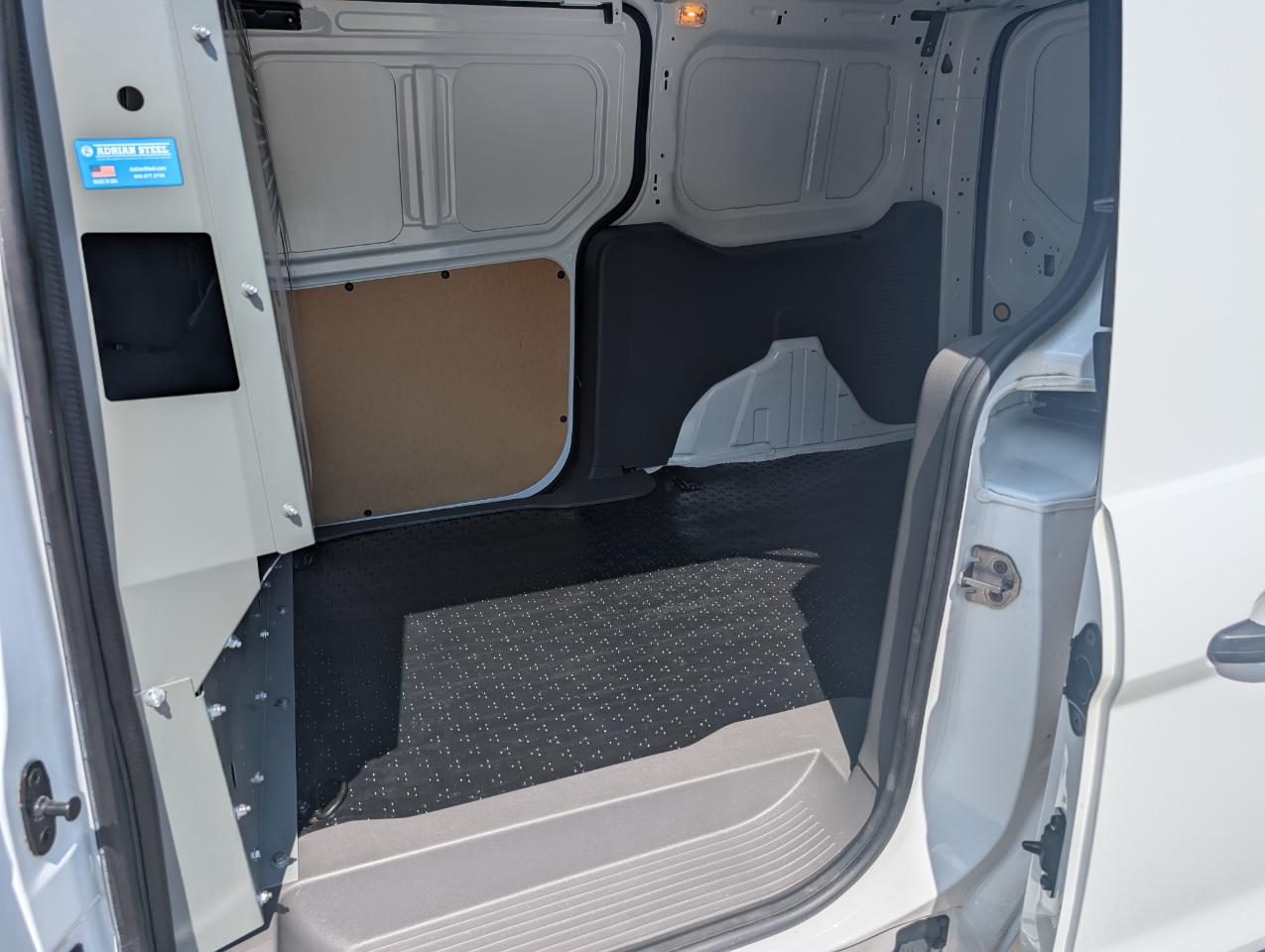 Ford Transit Connect Van XL LWB w/Rear Symmetrical Doors 2023