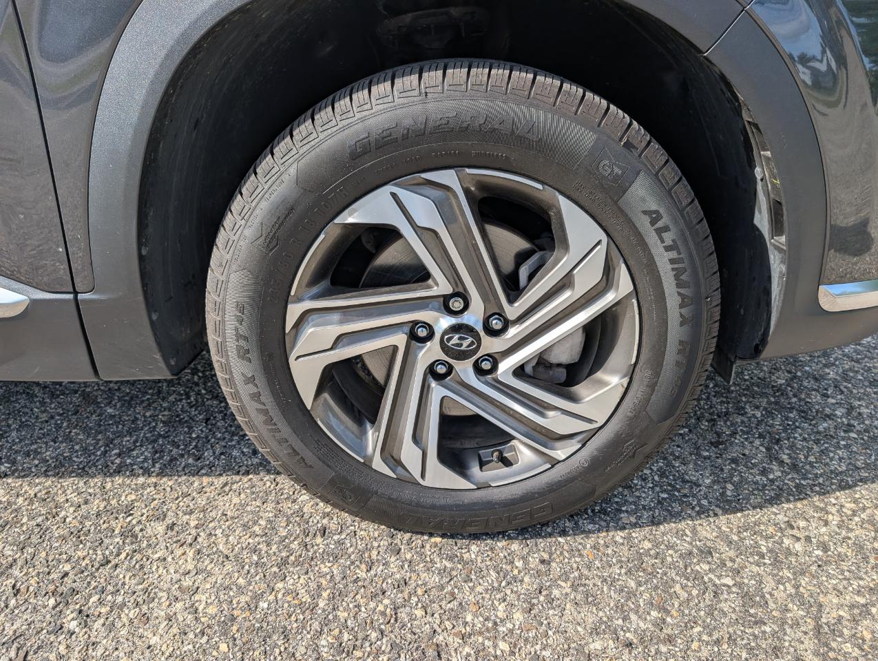 Hyundai Santa Fe SEL AWD 2022