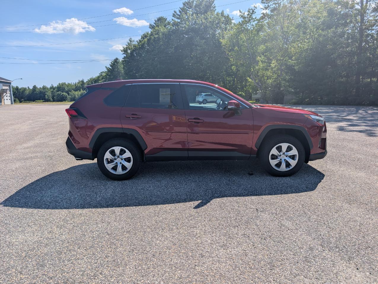 Toyota RAV4 LE AWD (Natl) 2023