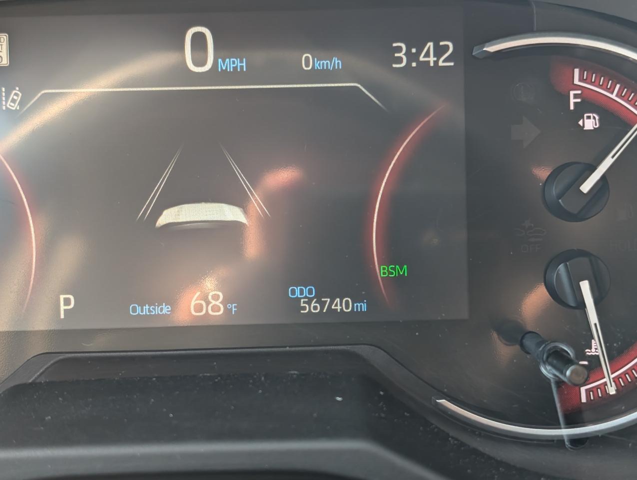 Toyota RAV4 LE AWD (Natl) 2023