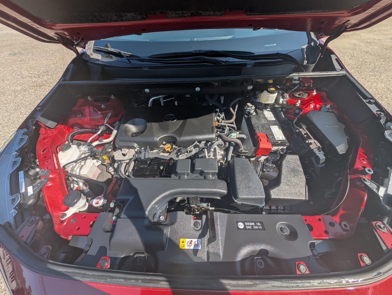 Toyota RAV4 LE AWD (Natl) 2023