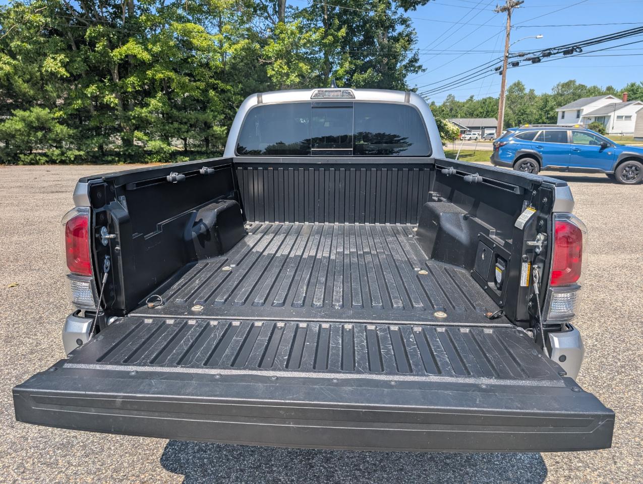 Toyota Tacoma 4WD TRD Off Road Double Cab 6' Bed V6 AT (Natl) 2023