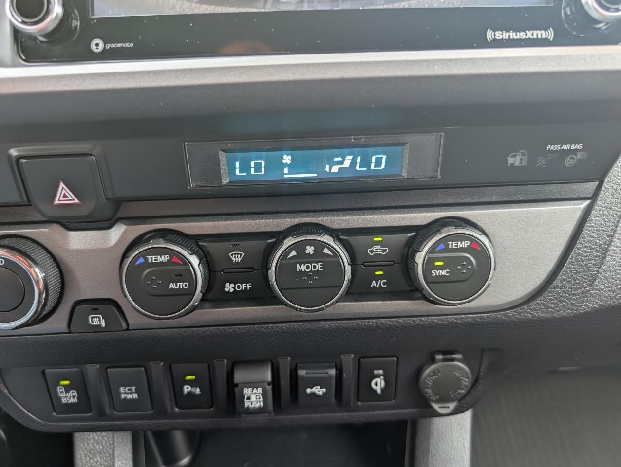 Toyota Tacoma 4WD TRD Off Road Double Cab 6' Bed V6 AT (Natl) 2023