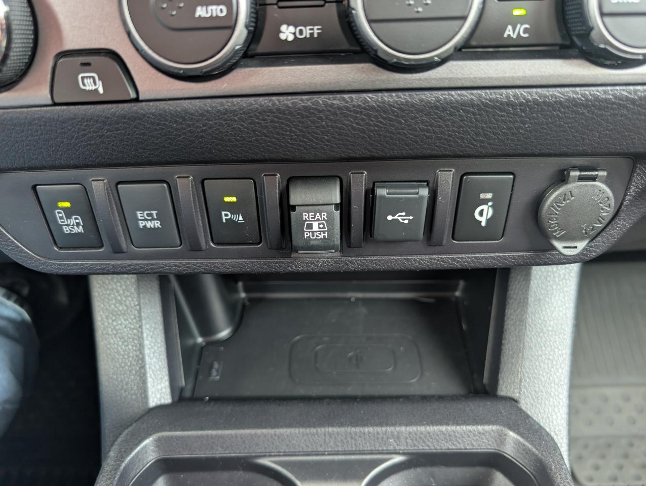 Toyota Tacoma 4WD TRD Off Road Double Cab 6' Bed V6 AT (Natl) 2023