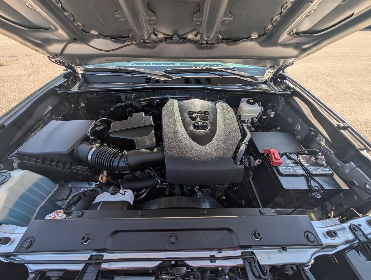 Toyota Tacoma 4WD TRD Off Road Double Cab 6' Bed V6 AT (Natl) 2023