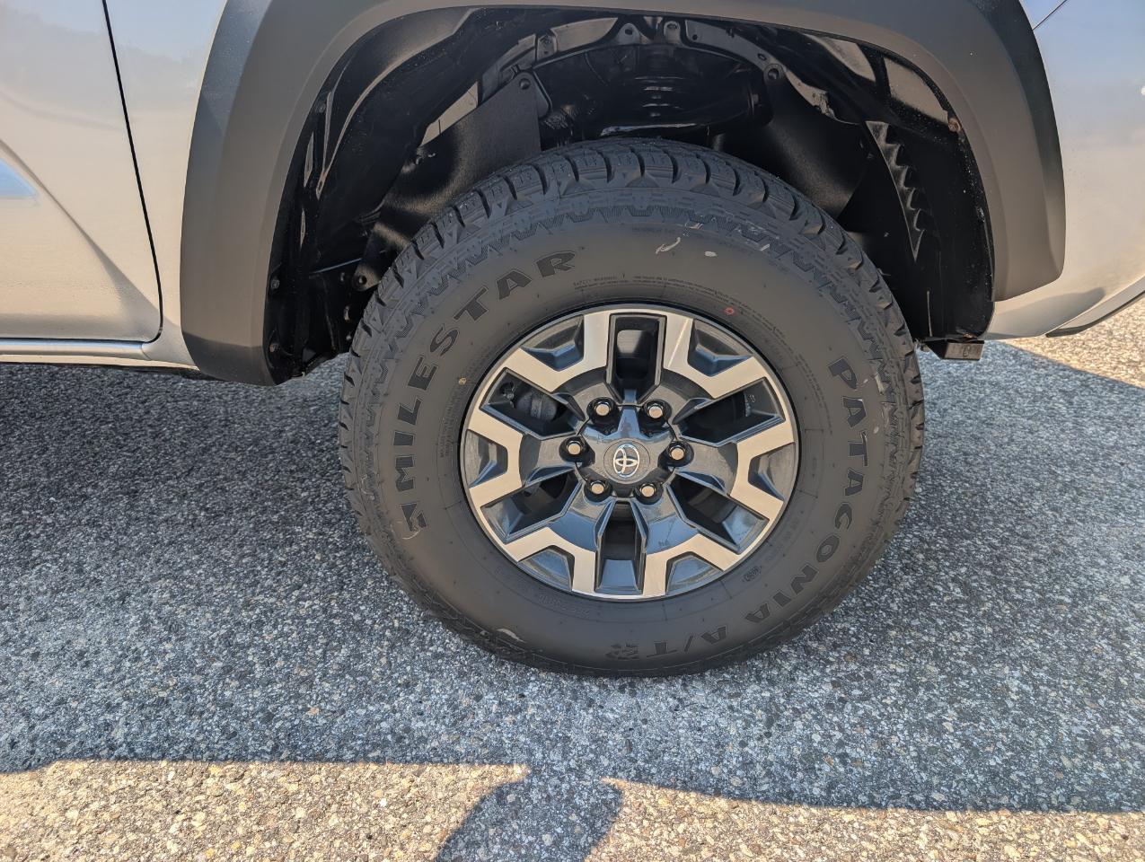Toyota Tacoma 4WD TRD Off Road Double Cab 6' Bed V6 AT (Natl) 2023