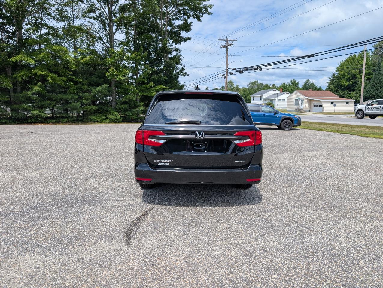 Honda Odyssey Touring Auto 2023
