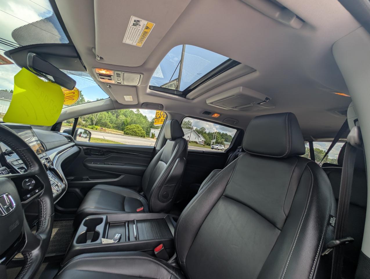 Honda Odyssey Touring Auto 2023