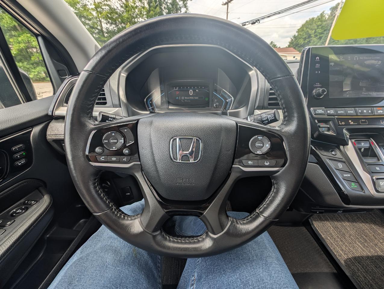 Honda Odyssey Touring Auto 2023