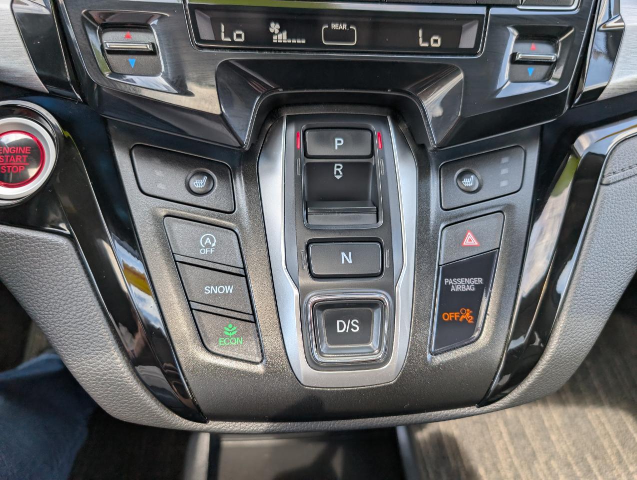 Honda Odyssey Touring Auto 2023