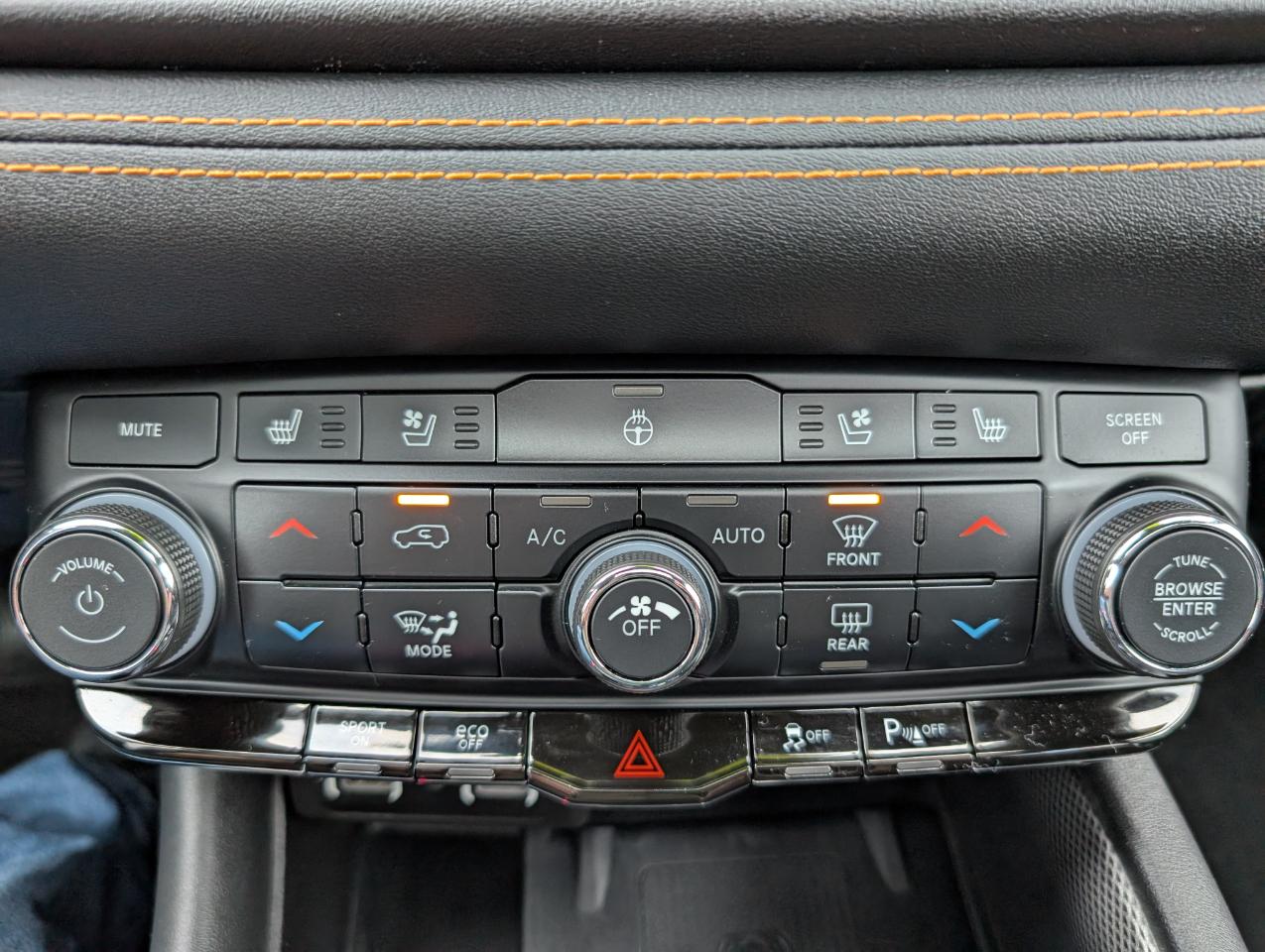 Dodge Durango Hemi Orange AWD 2023