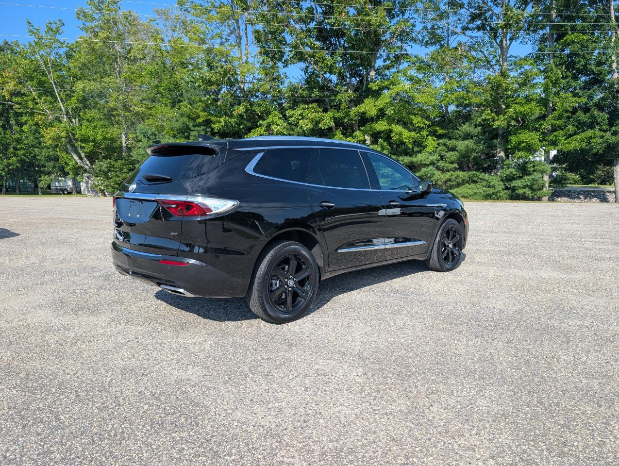 Buick Enclave AWD 4dr Essence 2023