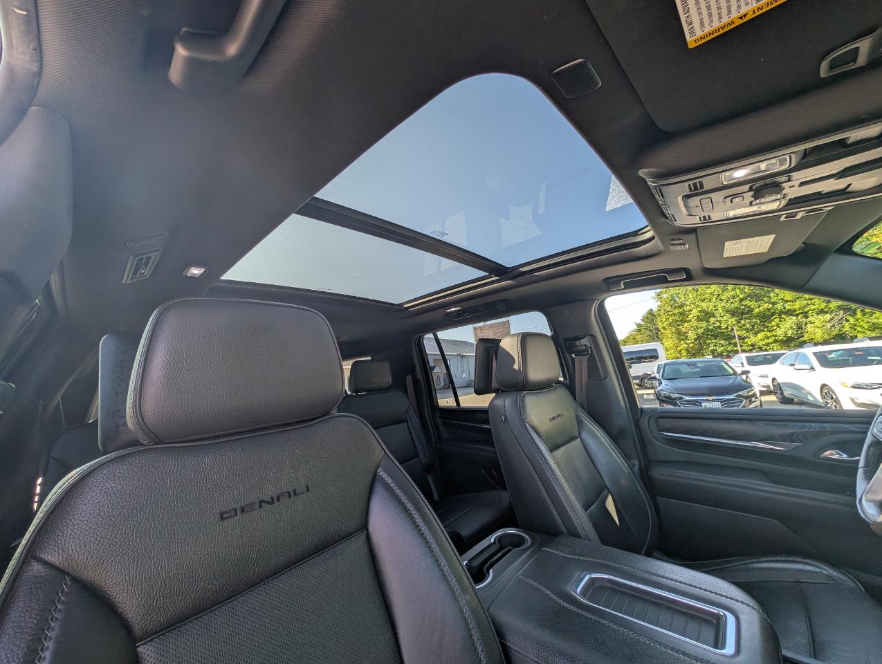 GMC Yukon XL 4WD 4dr Denali 2022