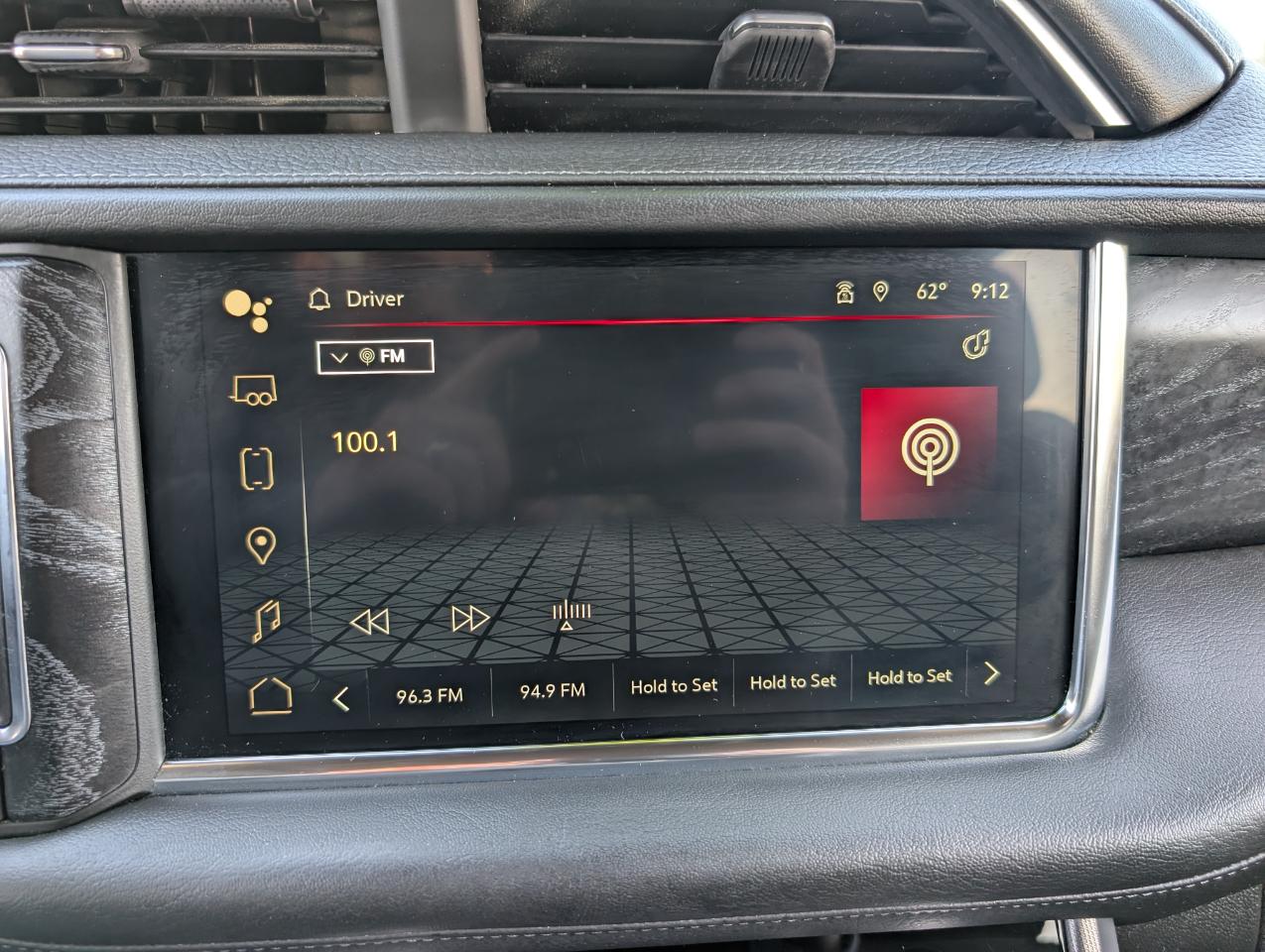 GMC Yukon XL 4WD 4dr Denali 2022