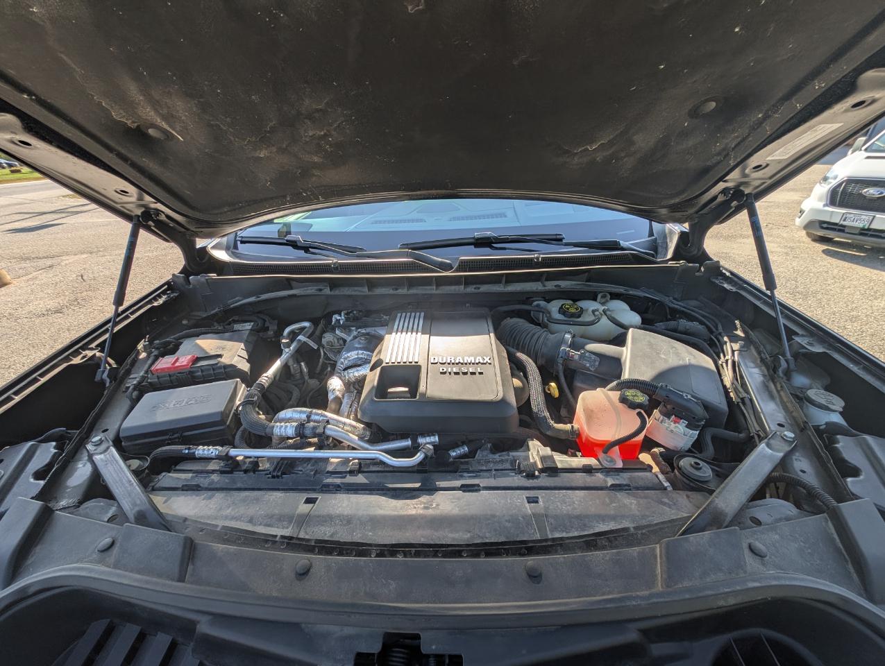GMC Yukon XL 4WD 4dr Denali 2022