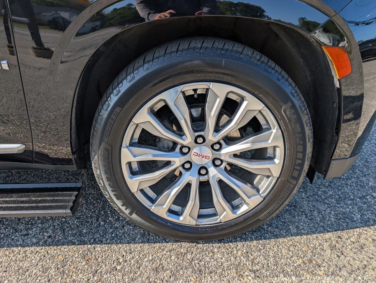 GMC Yukon XL 4WD 4dr Denali 2022