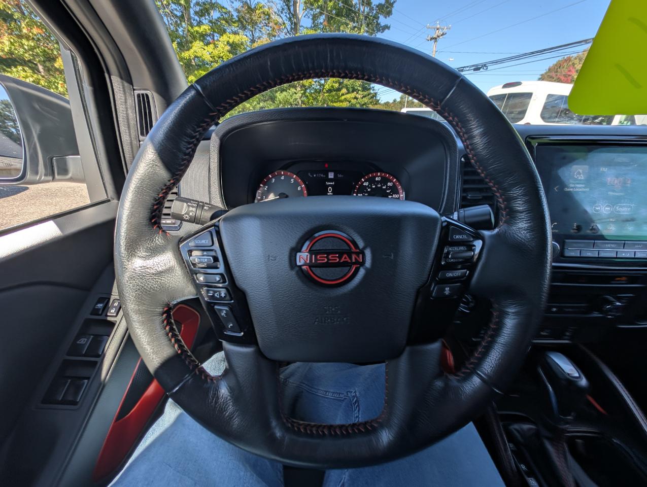 Nissan Frontier Crew Cab 4x4 PRO-4X Auto *Ltd Avail* 2023
