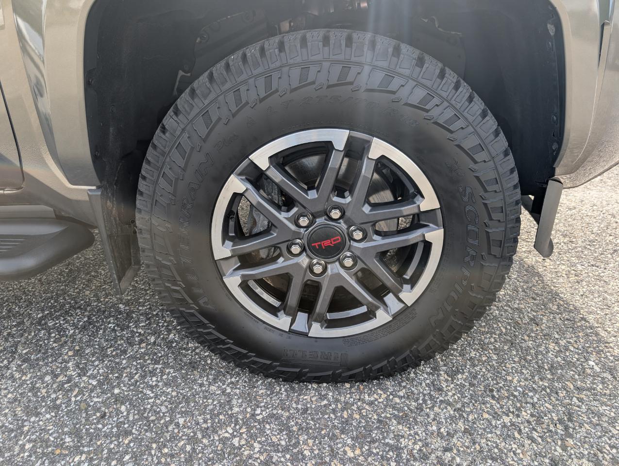 Toyota Tacoma 4WD TRD Off Road Double Cab 5' Bed MT (Natl) 2024