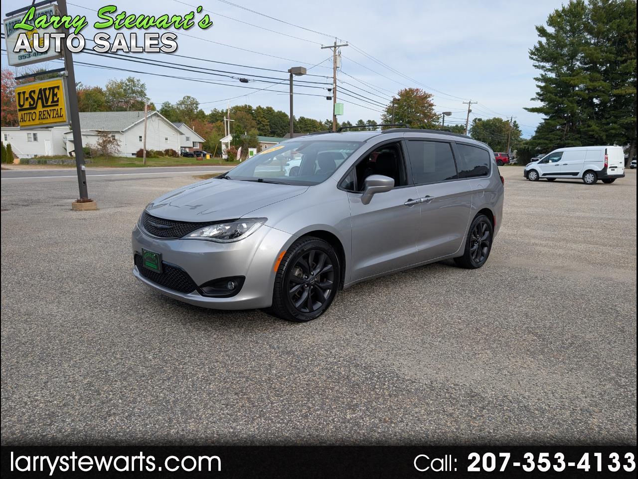 2020 Chrysler Pacifica Touring L FWD