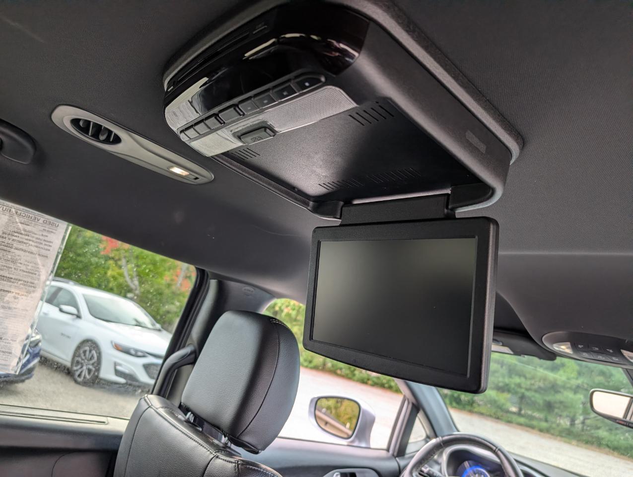 Chrysler Pacifica Touring L FWD 2020